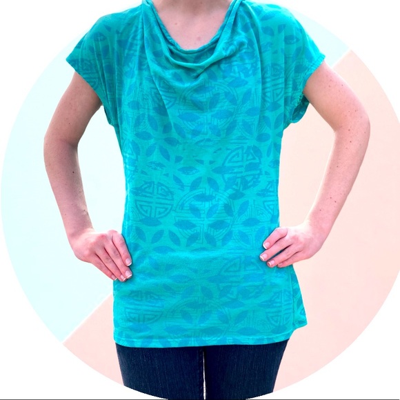 Teal Turquoise Short Sleeve Shirt Cowl Neck Front Collar Comfortable - Picture 1 of 5